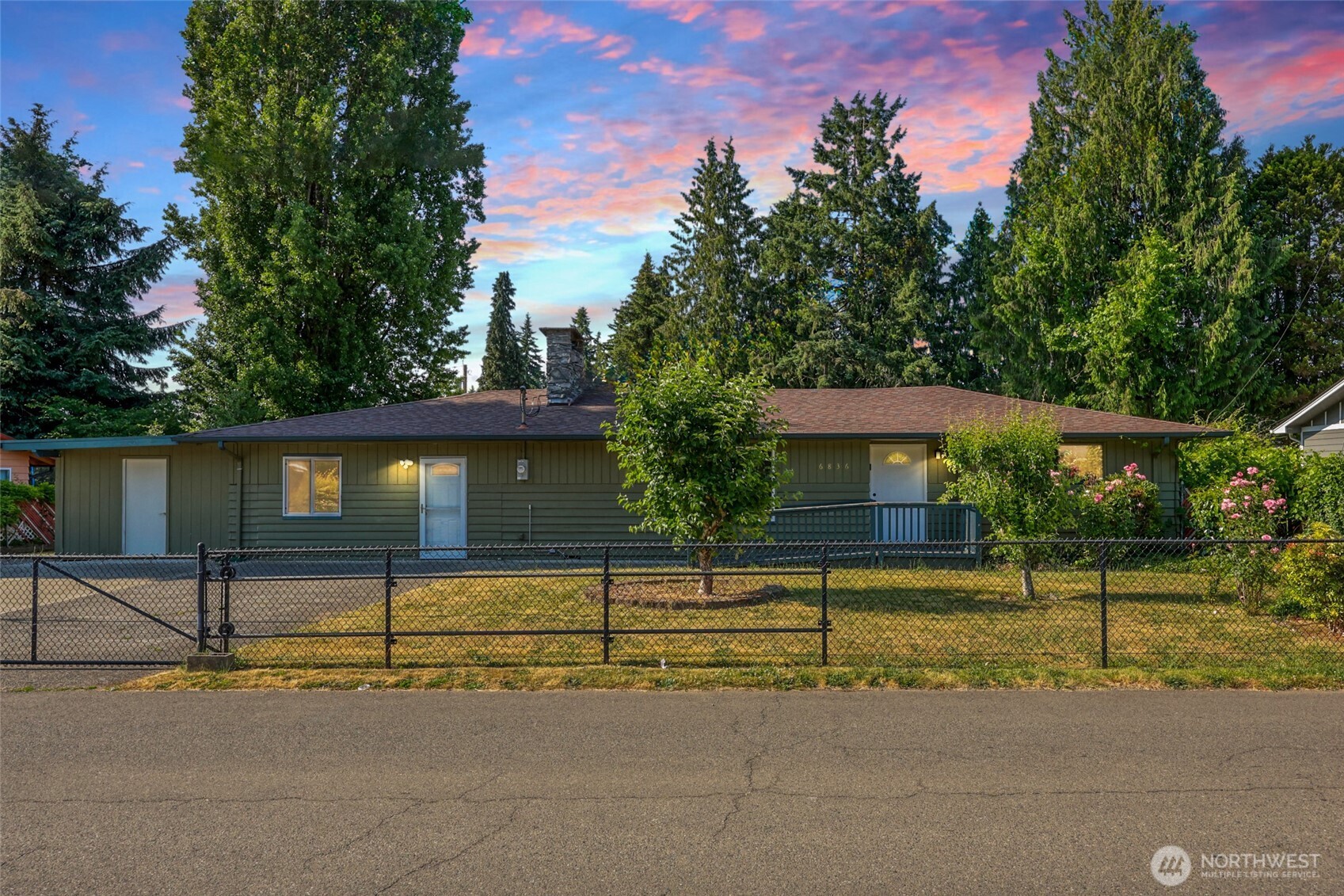 6836 Husky Way Property Photo 1