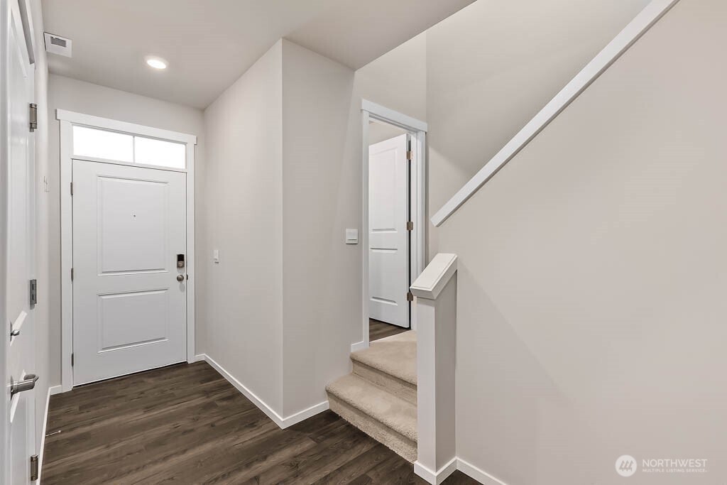 1801 S Mallard Way 8 Property Photo 3