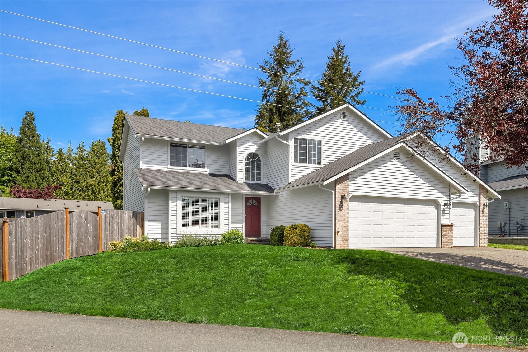 600 213th Street Property Photo 1