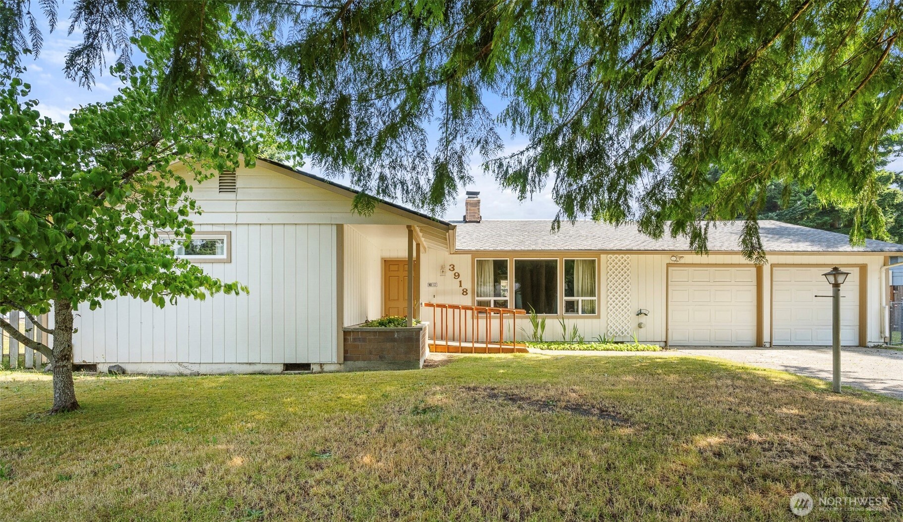 3918 Clearfield Drive Property Photo 1