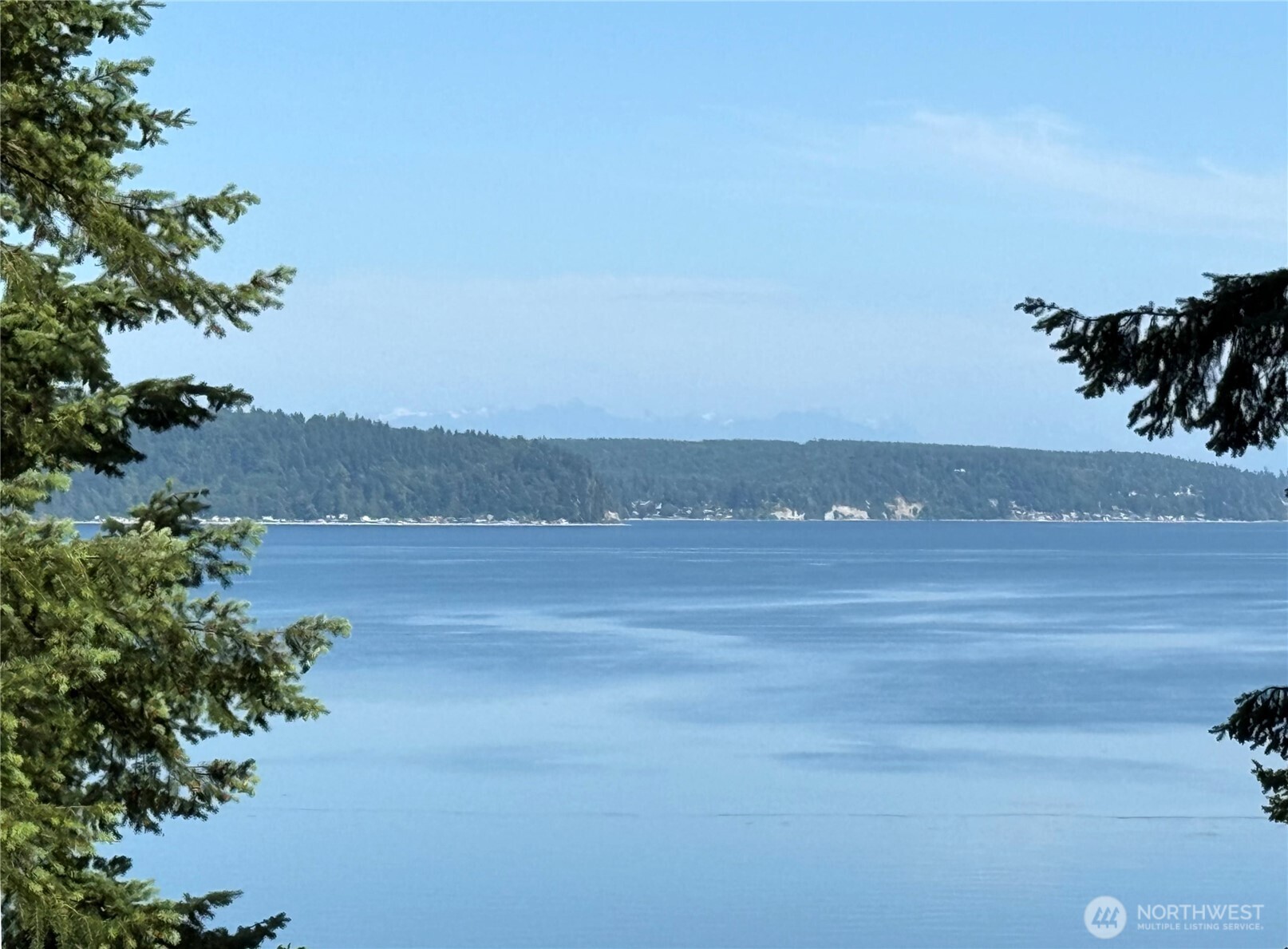 2515 Bretland Road Property Photo 5