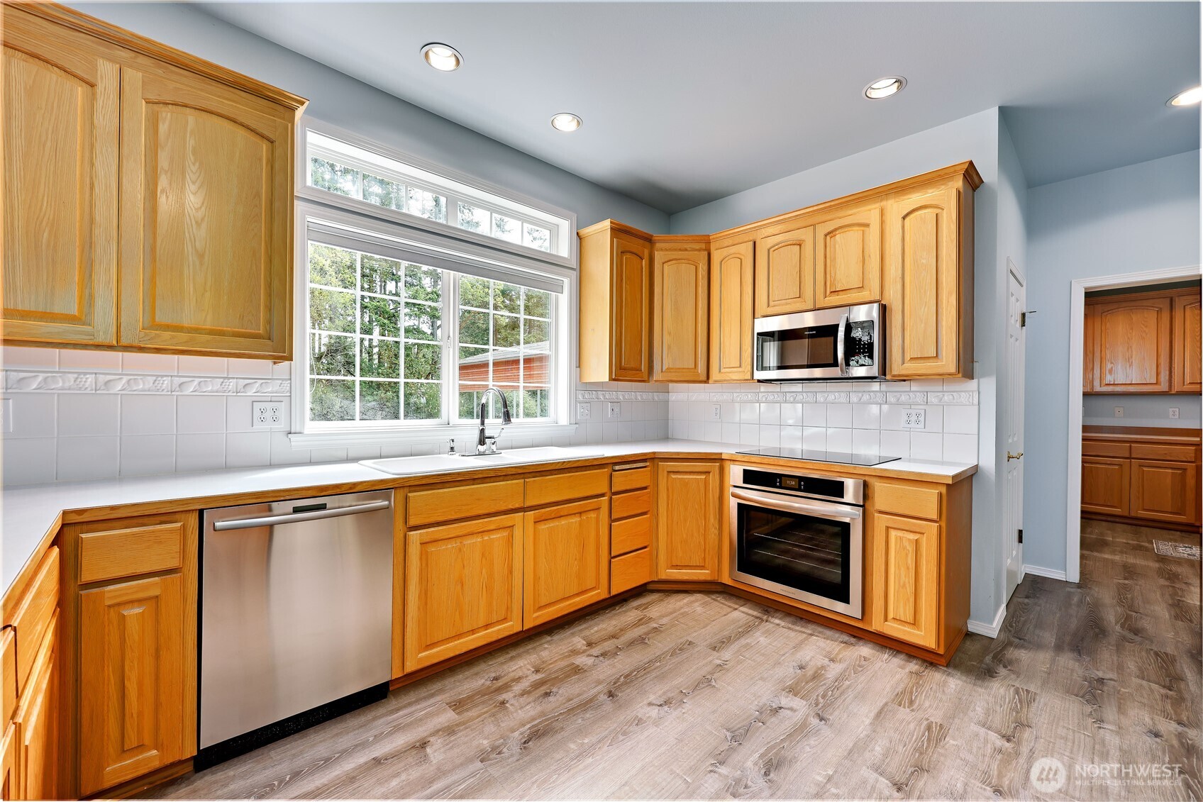 2800 Cliff Street Property Photo 15