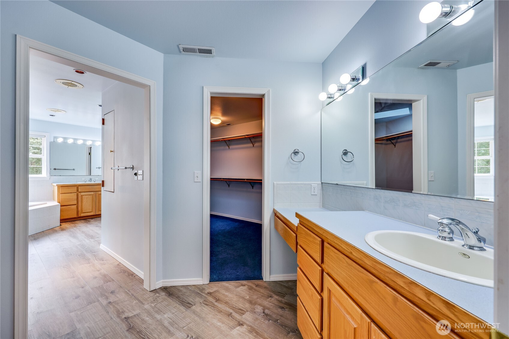 2800 Cliff Street Property Photo 22