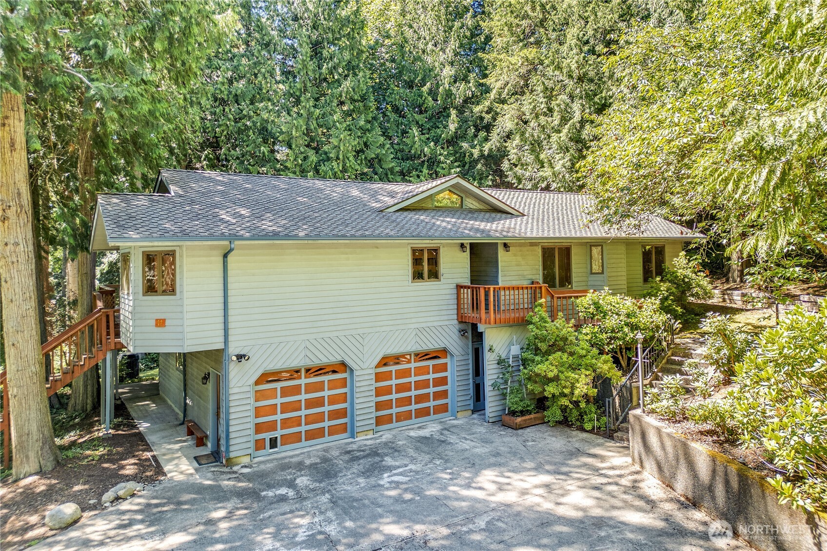 11 Bishop Hill Road Property Photo 2