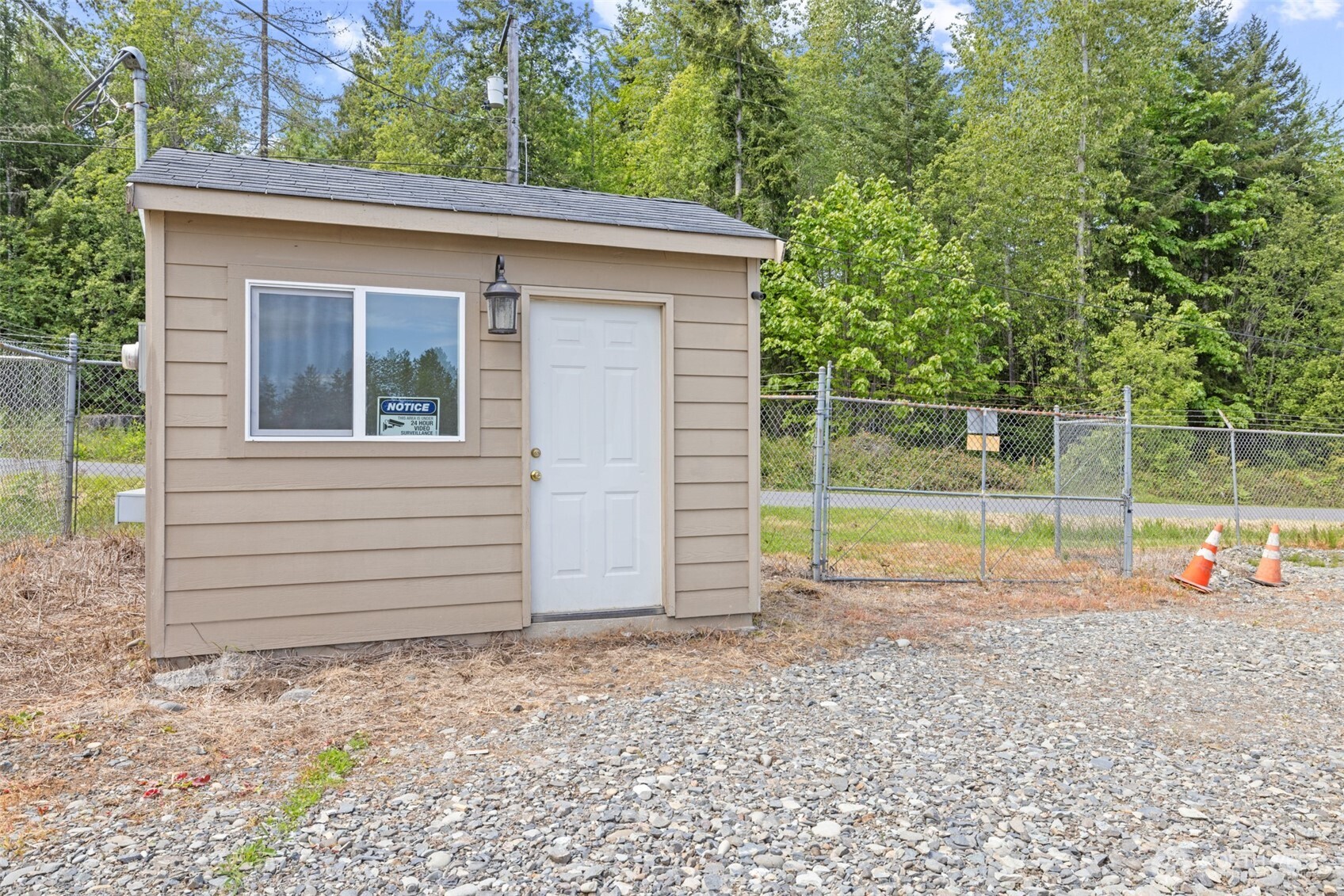 2445 W Highway 101 Property Photo 15