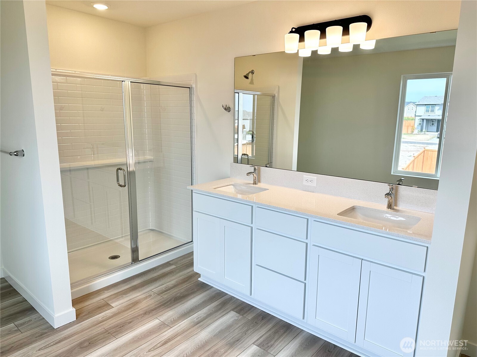 18526 136th Avenue 129 Property Photo 12