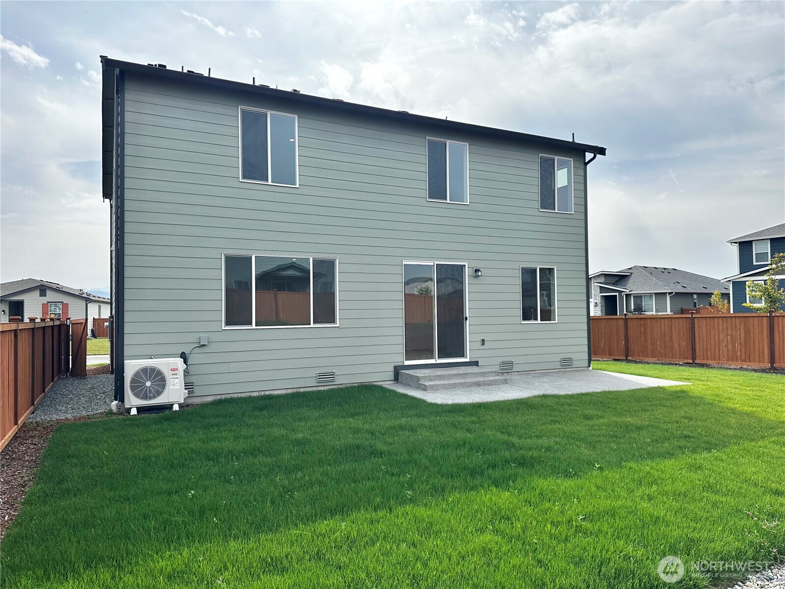18526 136th Avenue 129 Property Photo 14