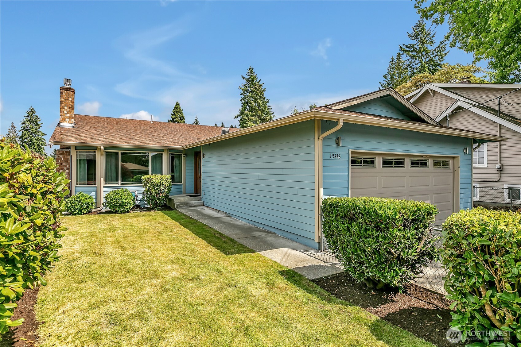 15442 21 Avenue Property Photo 1