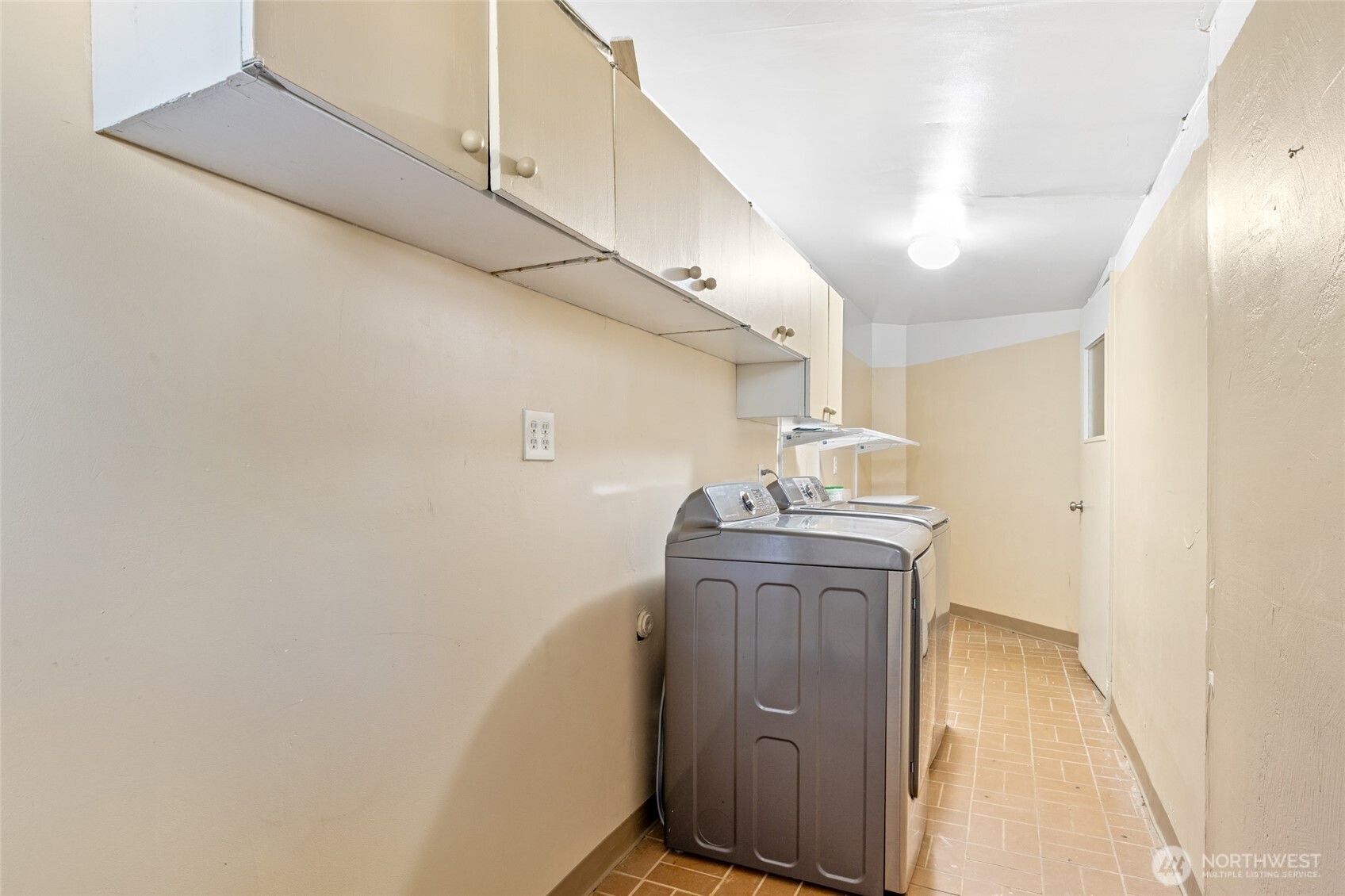 223 Carswell Drive Property Photo 20