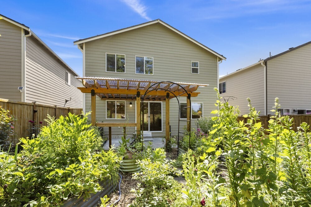 1709 Fern Street Property Photo 1