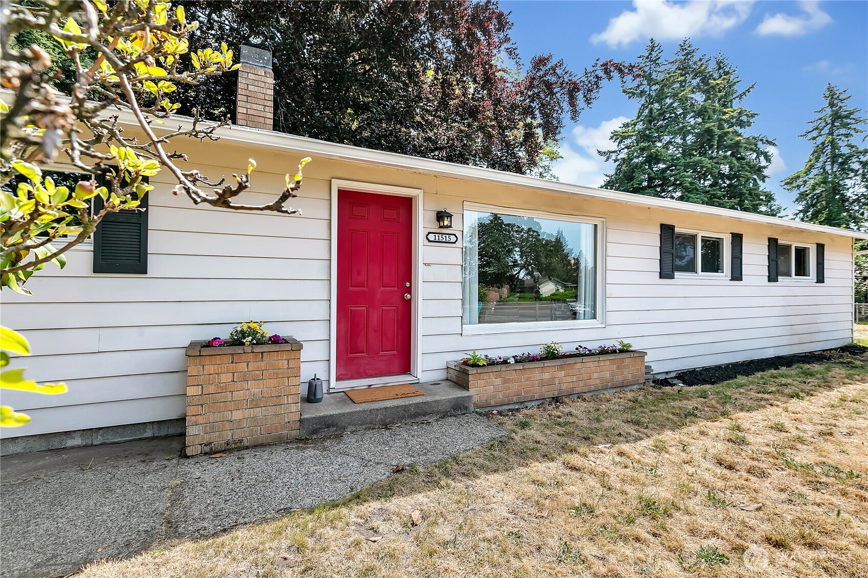 11515 Ainsworth Avenue Property Photo 1