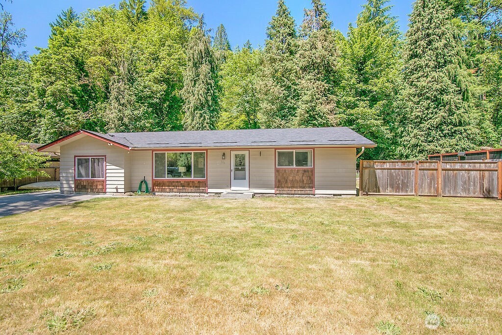 246 Laverne Drive Property Photo 1