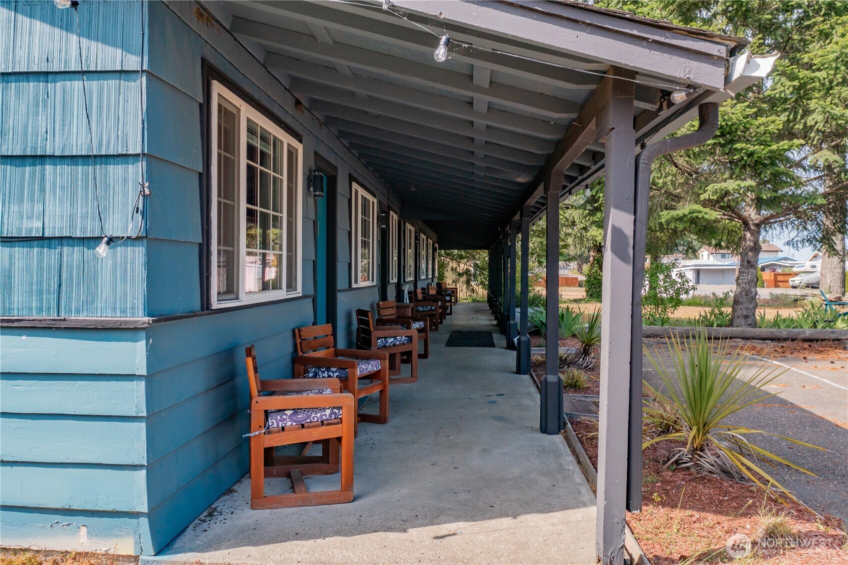 27131 N Us Highway 101 Property Photo 5