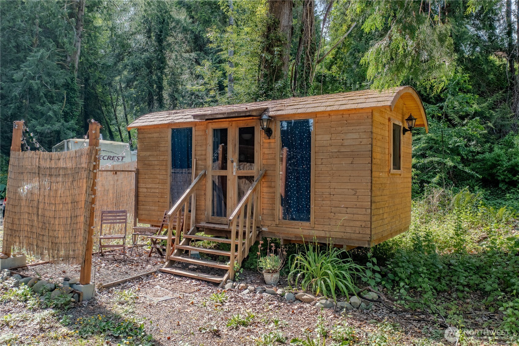 27131 N Us Highway 101 Property Photo 37