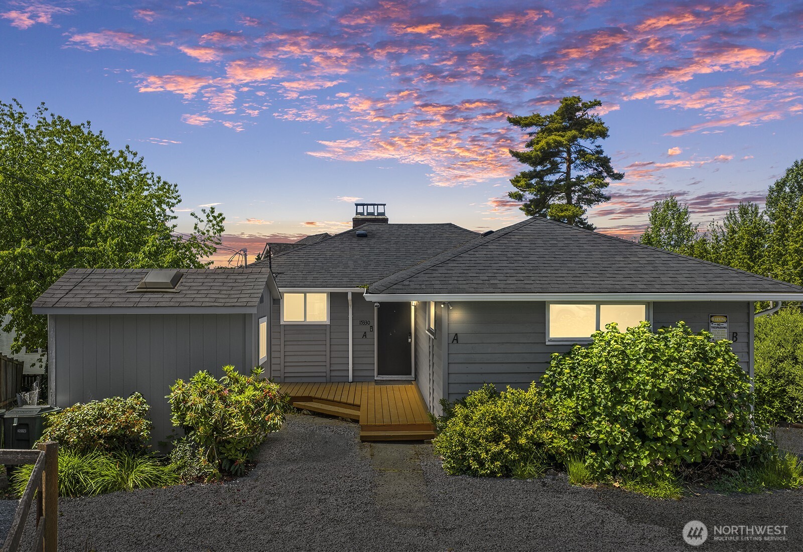 15330 40th Avenue A & B Property Photo 1