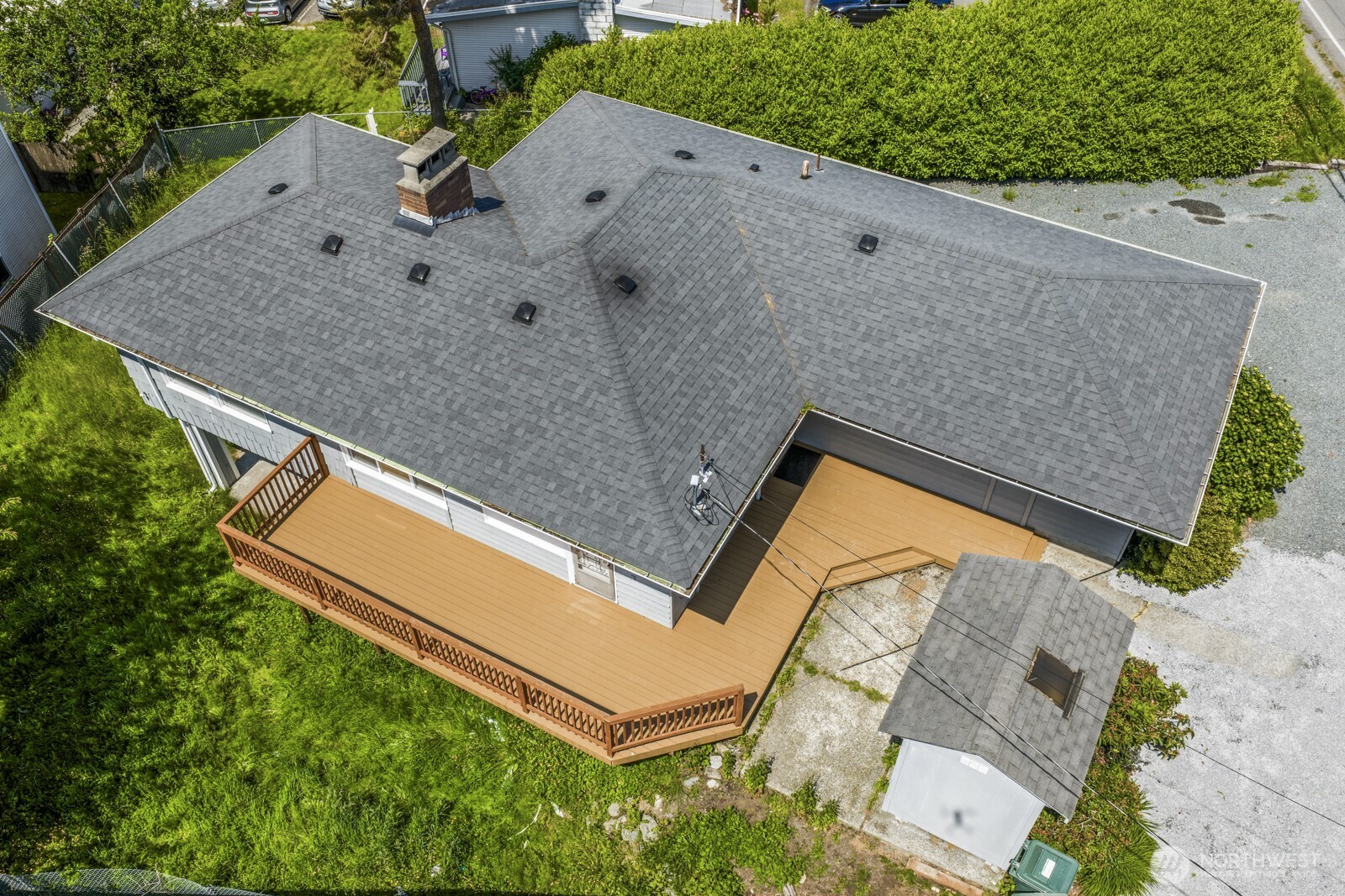 15330 40th Avenue A & B Property Photo 6