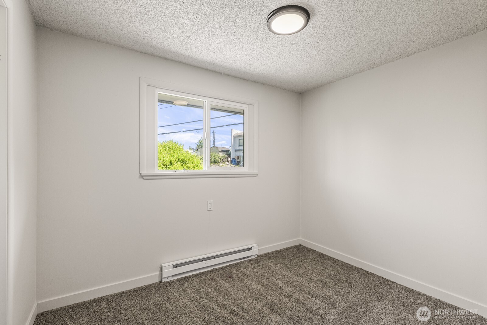15330 40th Avenue A & B Property Photo 14