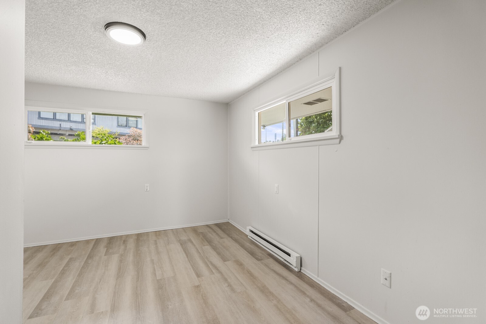 15330 40th Avenue A & B Property Photo 16