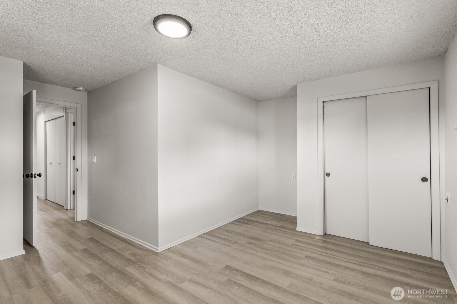 15330 40th Avenue A & B Property Photo 18