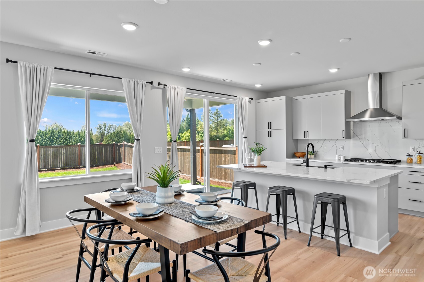 20606 137th Street Property Photo 6