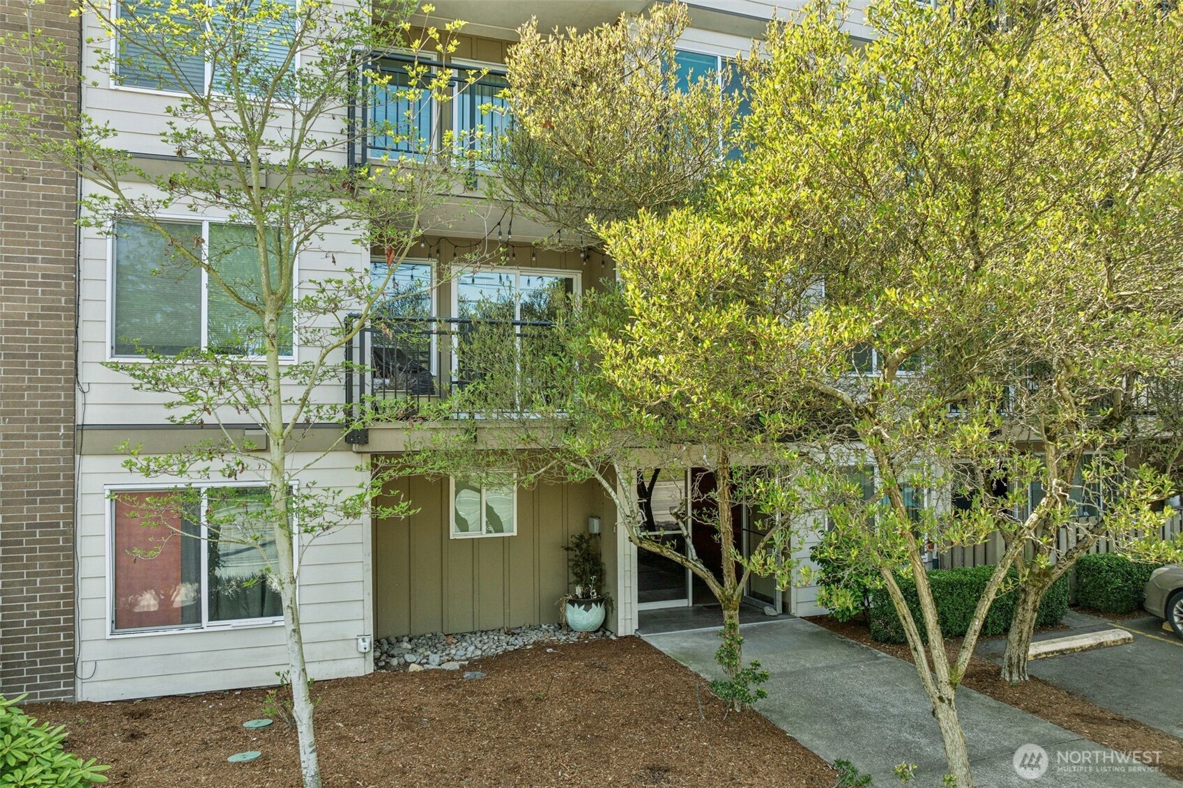 4051 Gilman Avenue Property Photo 11