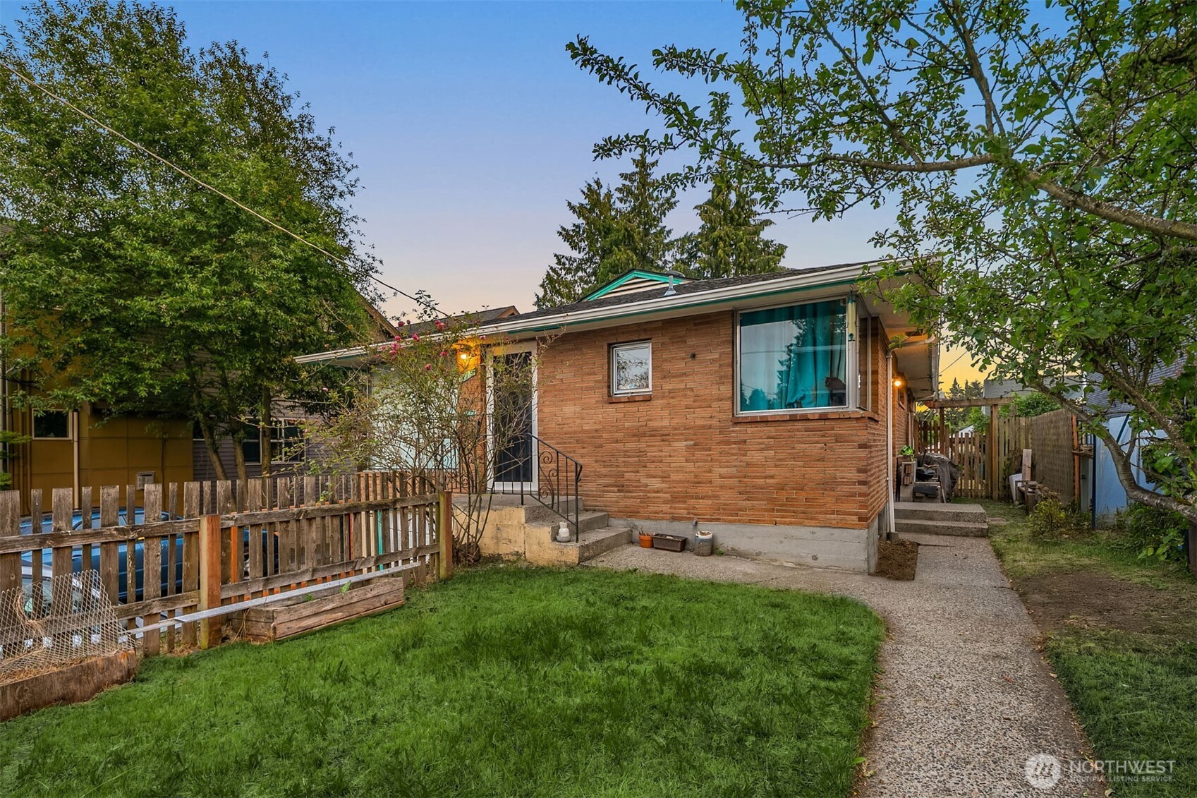 921 N 85th Street Property Photo 1