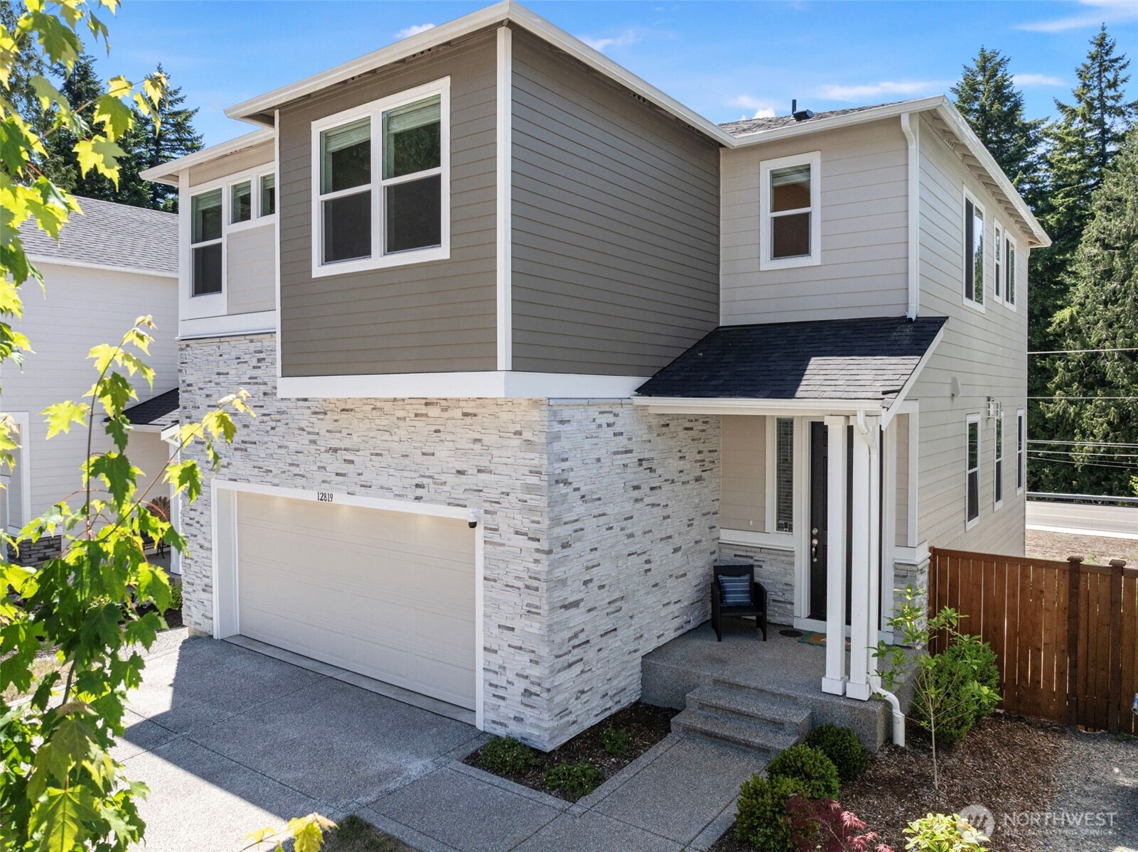 12819 Springboard Avenue Property Photo 1