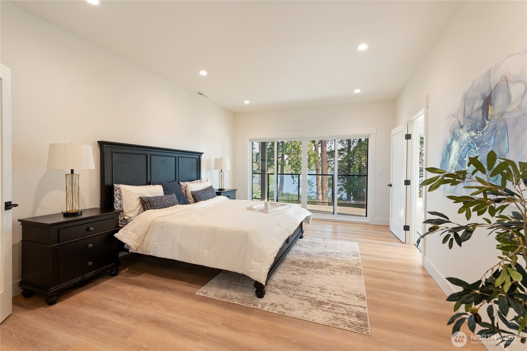 1197 Leighton Street Property Photo 31