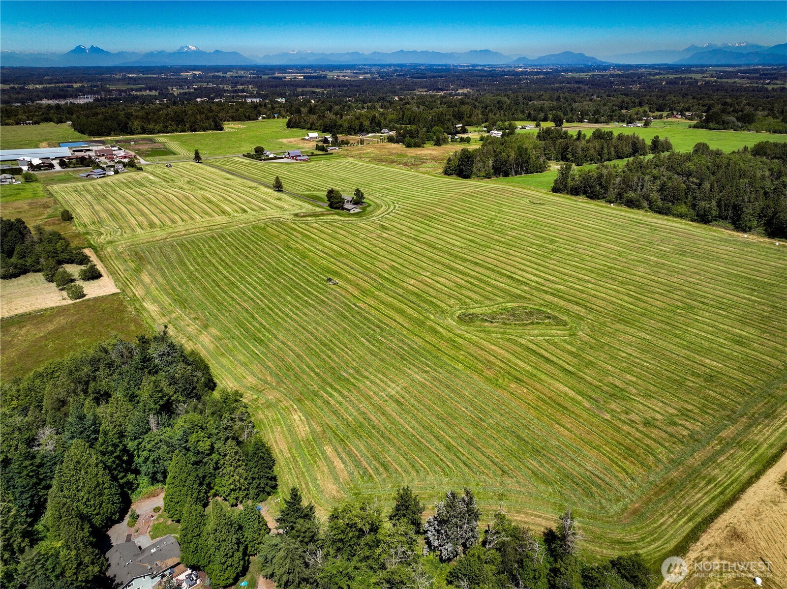 2751 Aldergrove Road Property Photo 21