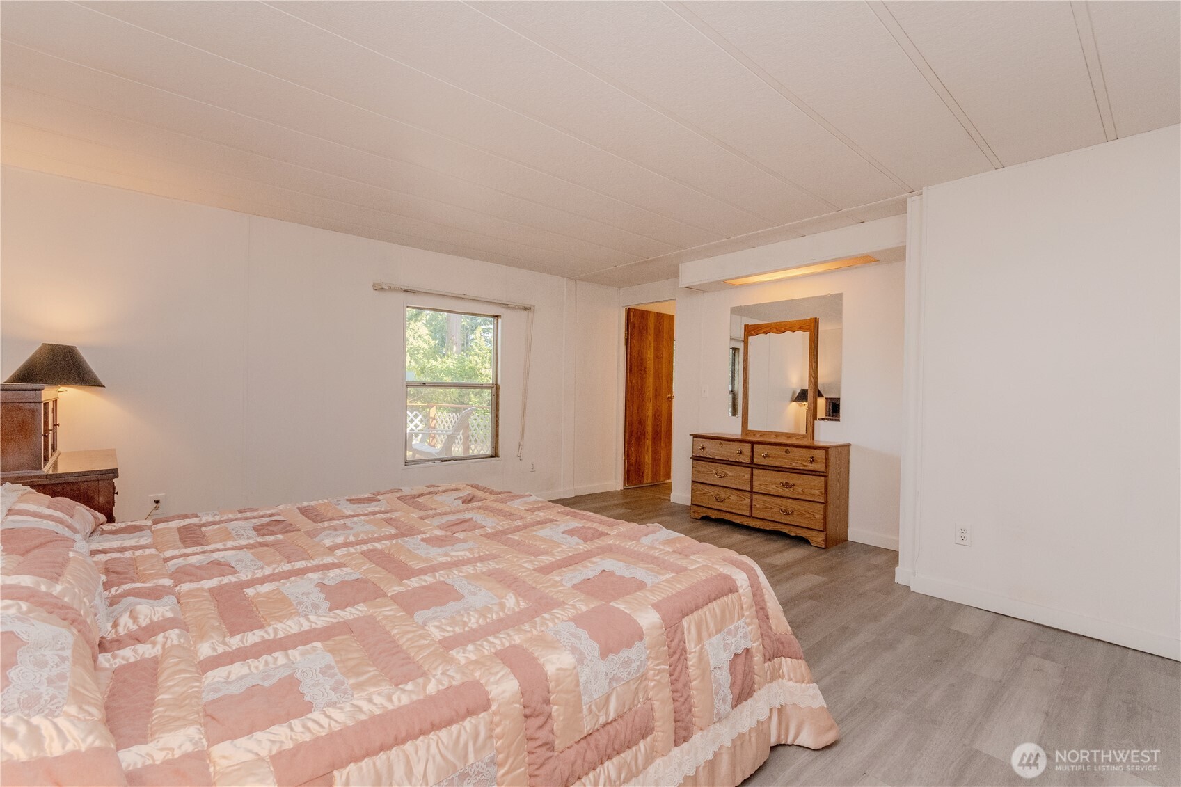24443 Wicker Road 16 Property Photo 19