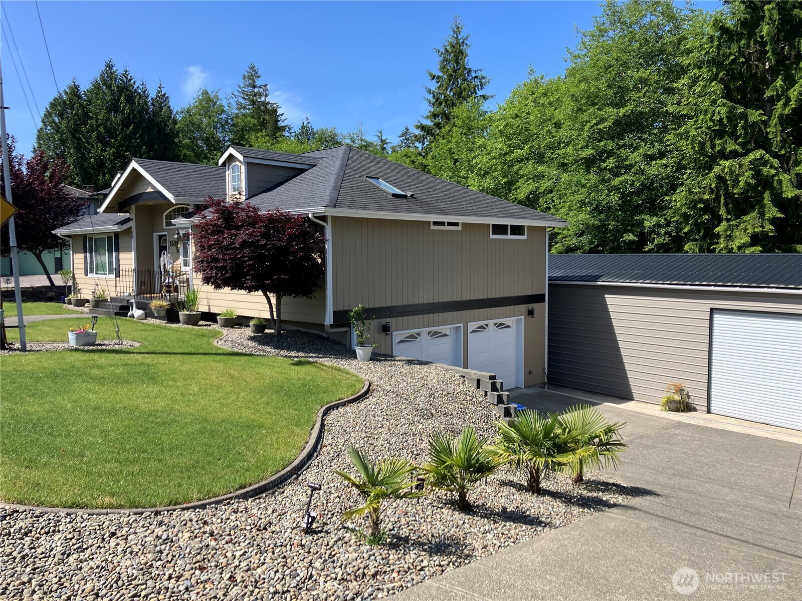 1517 Chilton Road Property Photo 1