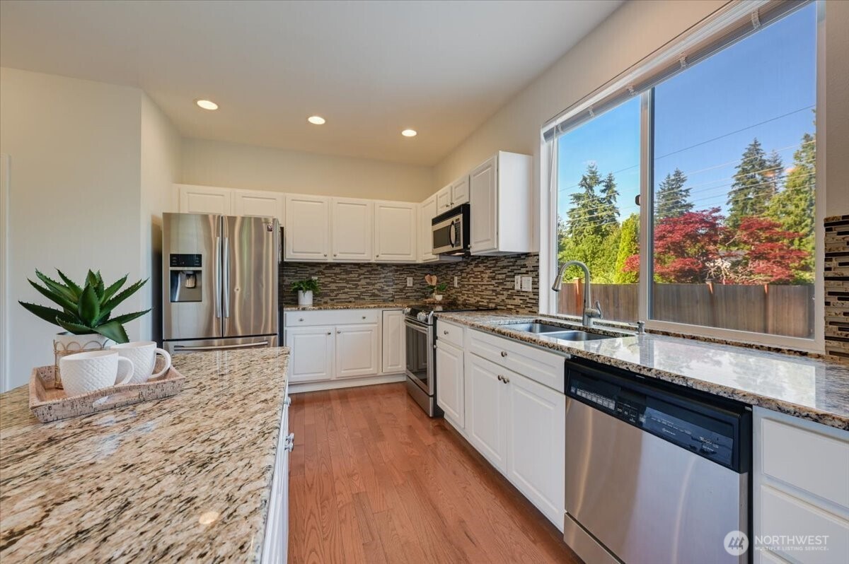 15204 48th Avenue Property Photo 14