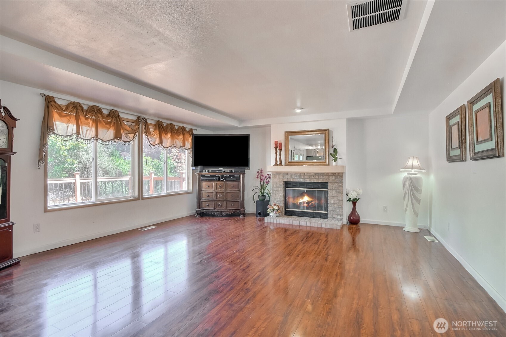 101 Eagle Ridge Drive Property Photo 11