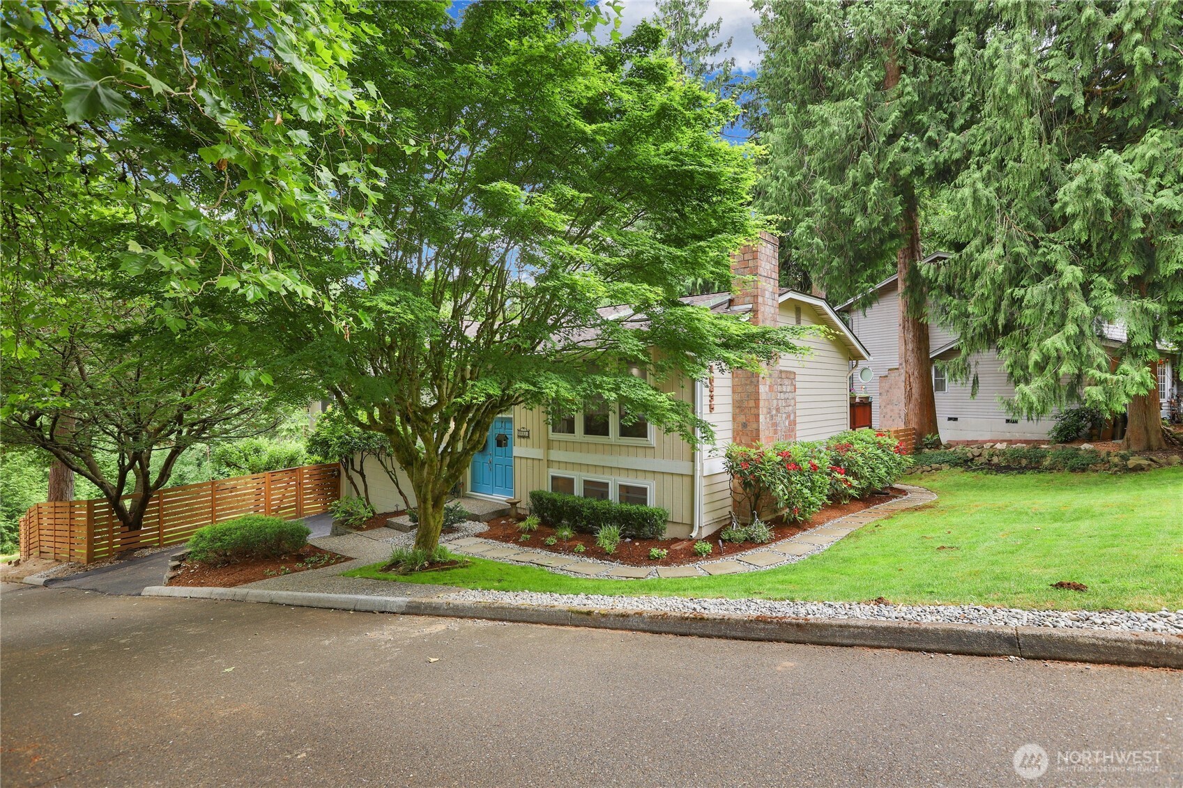 10435 Ne 135th Place Property Photo 1