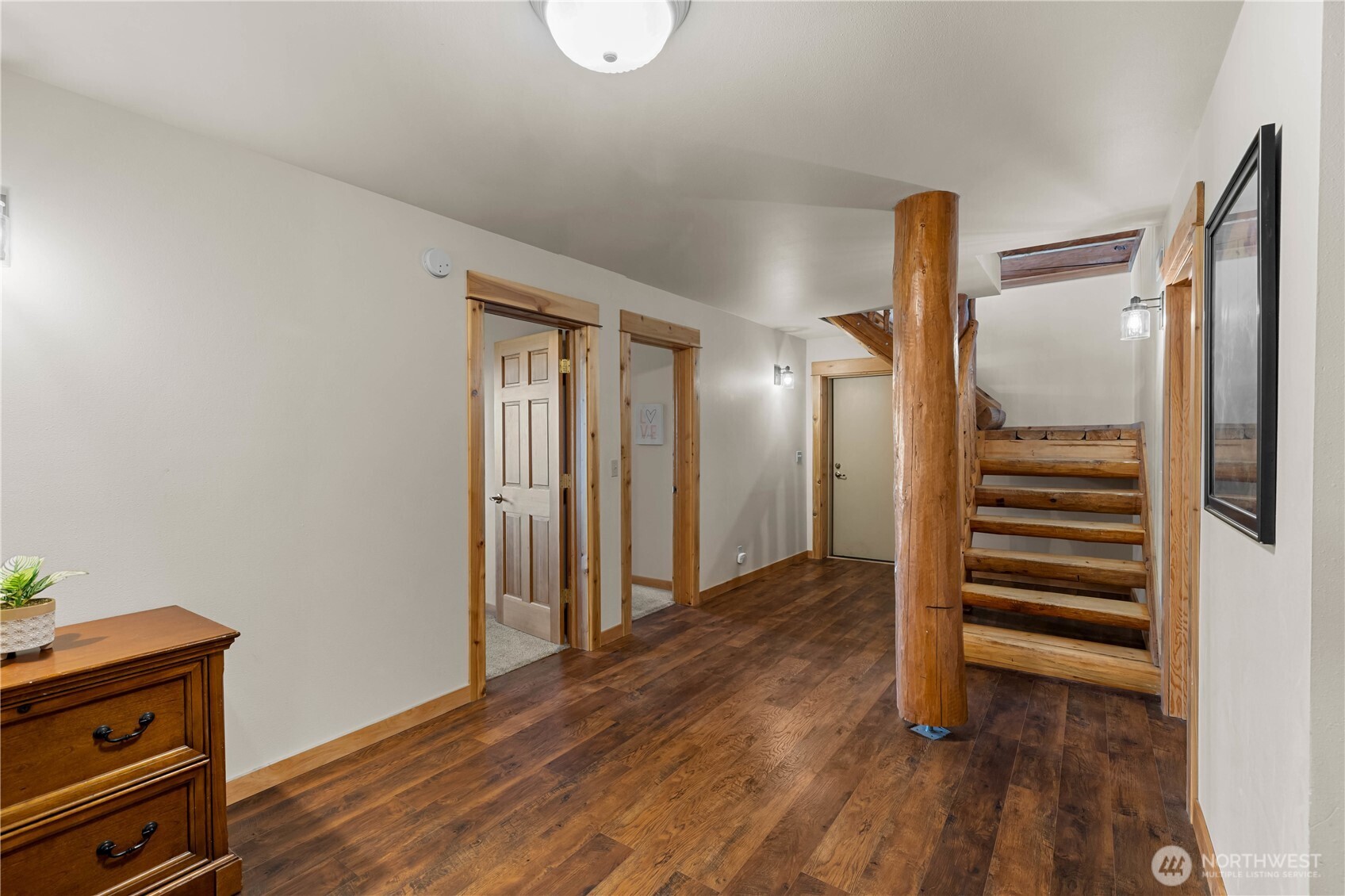 559 4th Parallel Road Property Photo 22