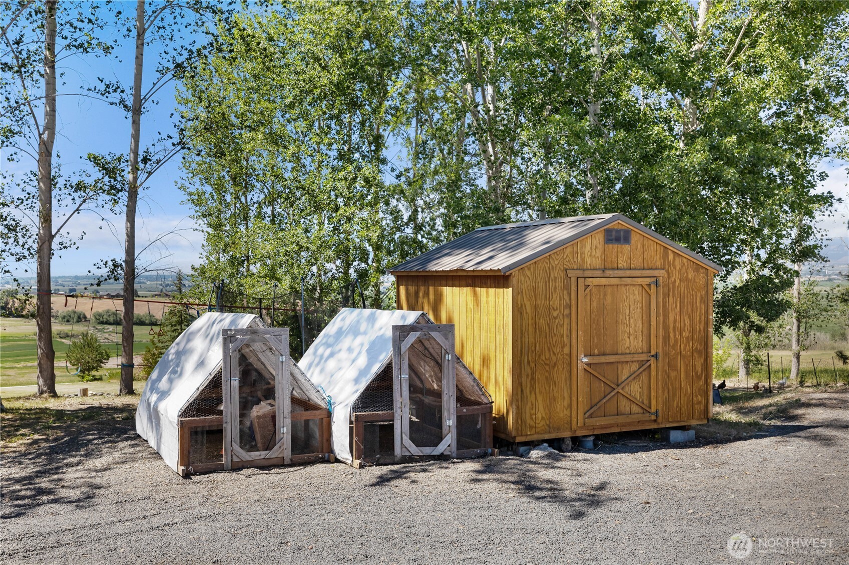 559 4th Parallel Road Property Photo 37