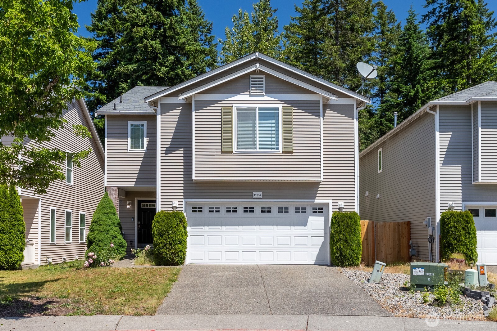 17814 97th Lane Property Photo 1