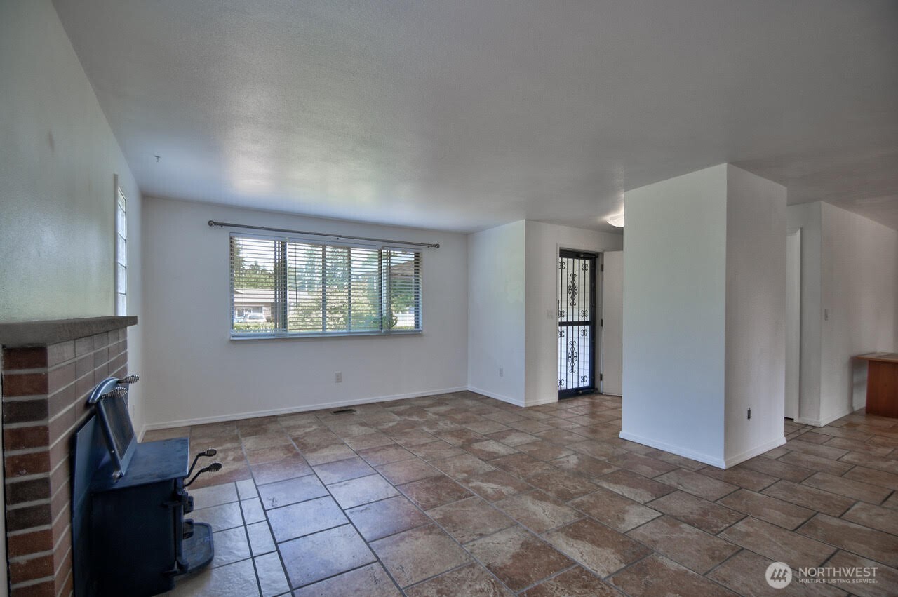 9902 114th Street Property Photo 3