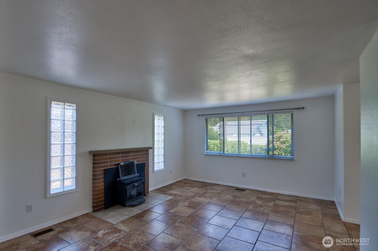 9902 114th Street Property Photo 5