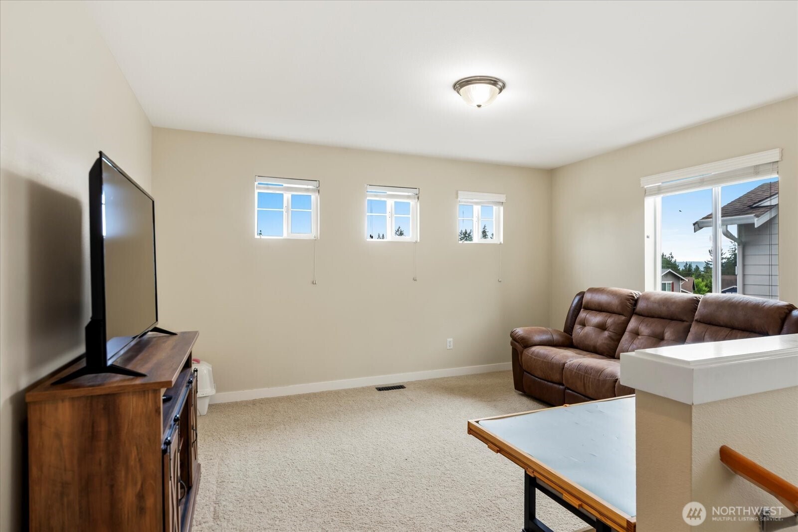 8809 81st Drive Property Photo 13