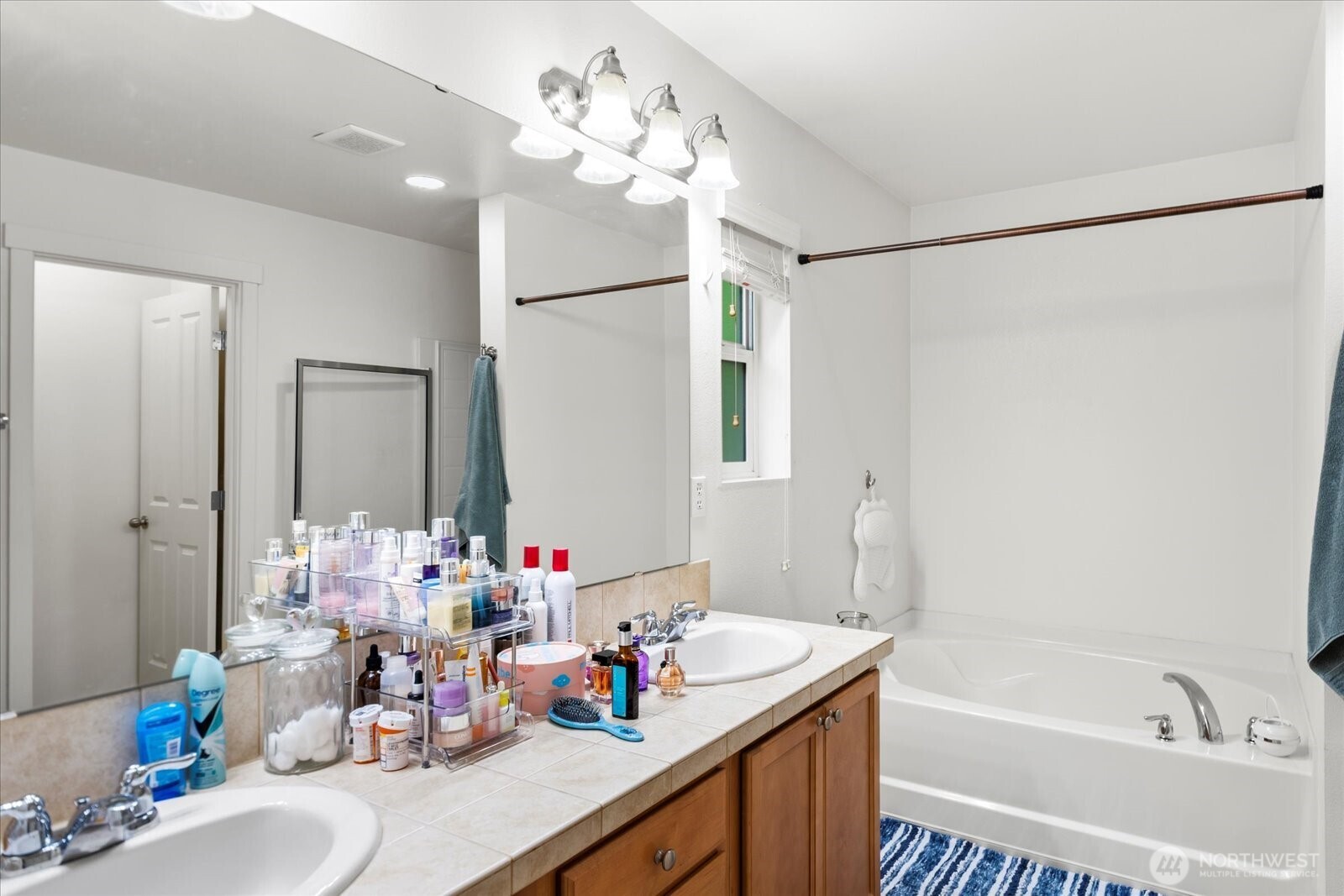 8809 81st Drive Property Photo 17