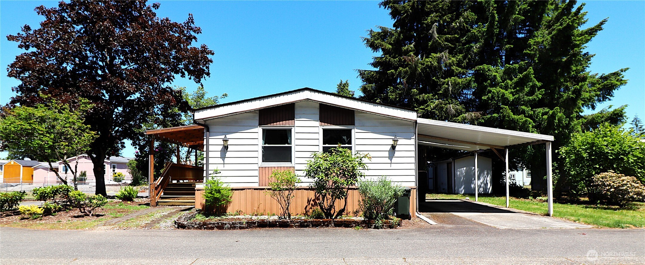 1111 Archwood Drive 375 Property Photo 1