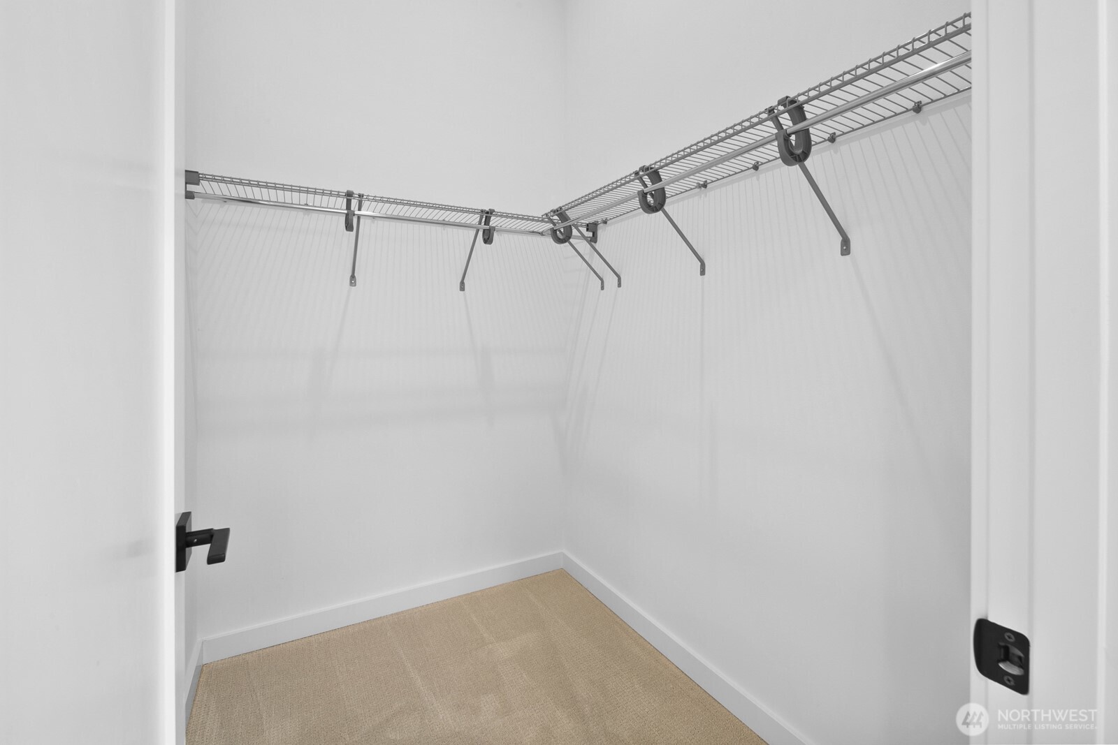 9017 B 13th Avenue Property Photo 16