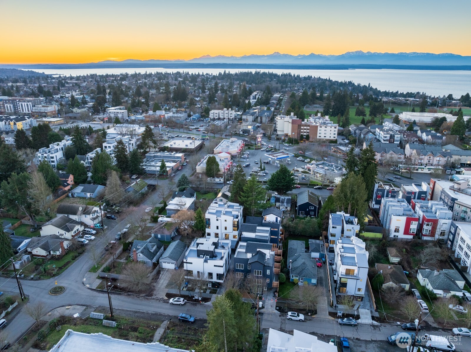 9017 B 13th Avenue Property Photo 25