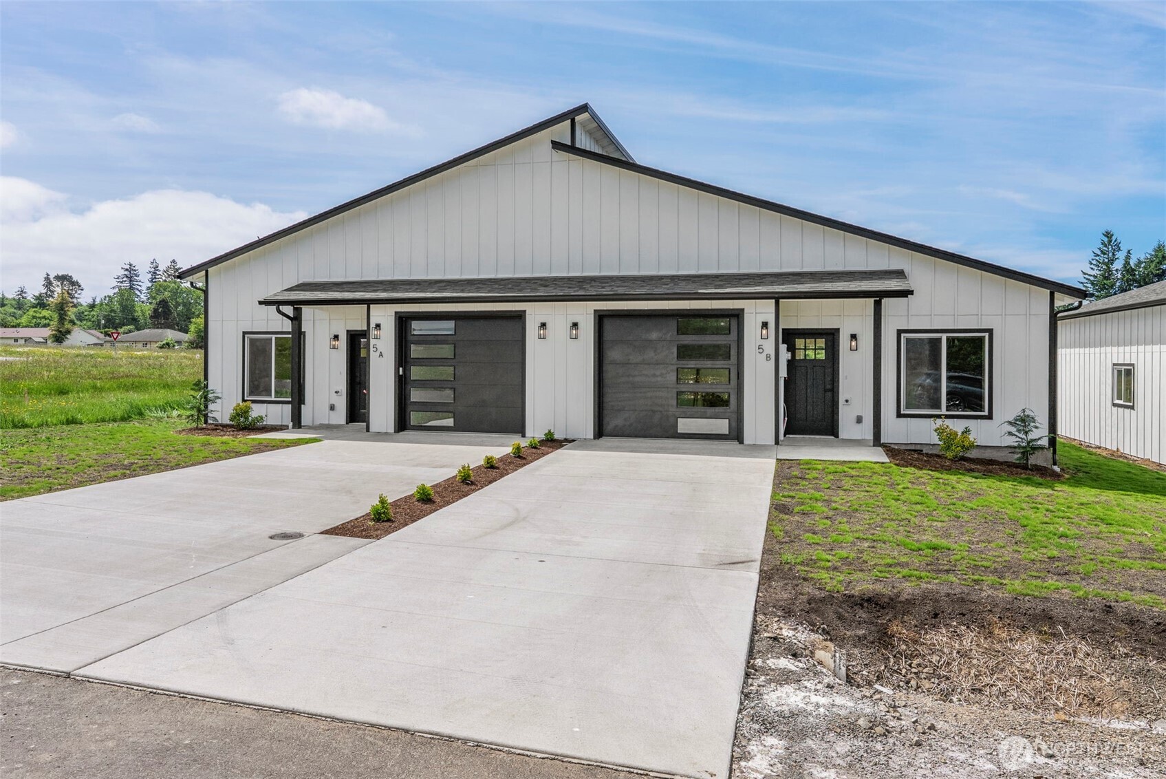 5 Anchor Loop Way B Property Photo 1