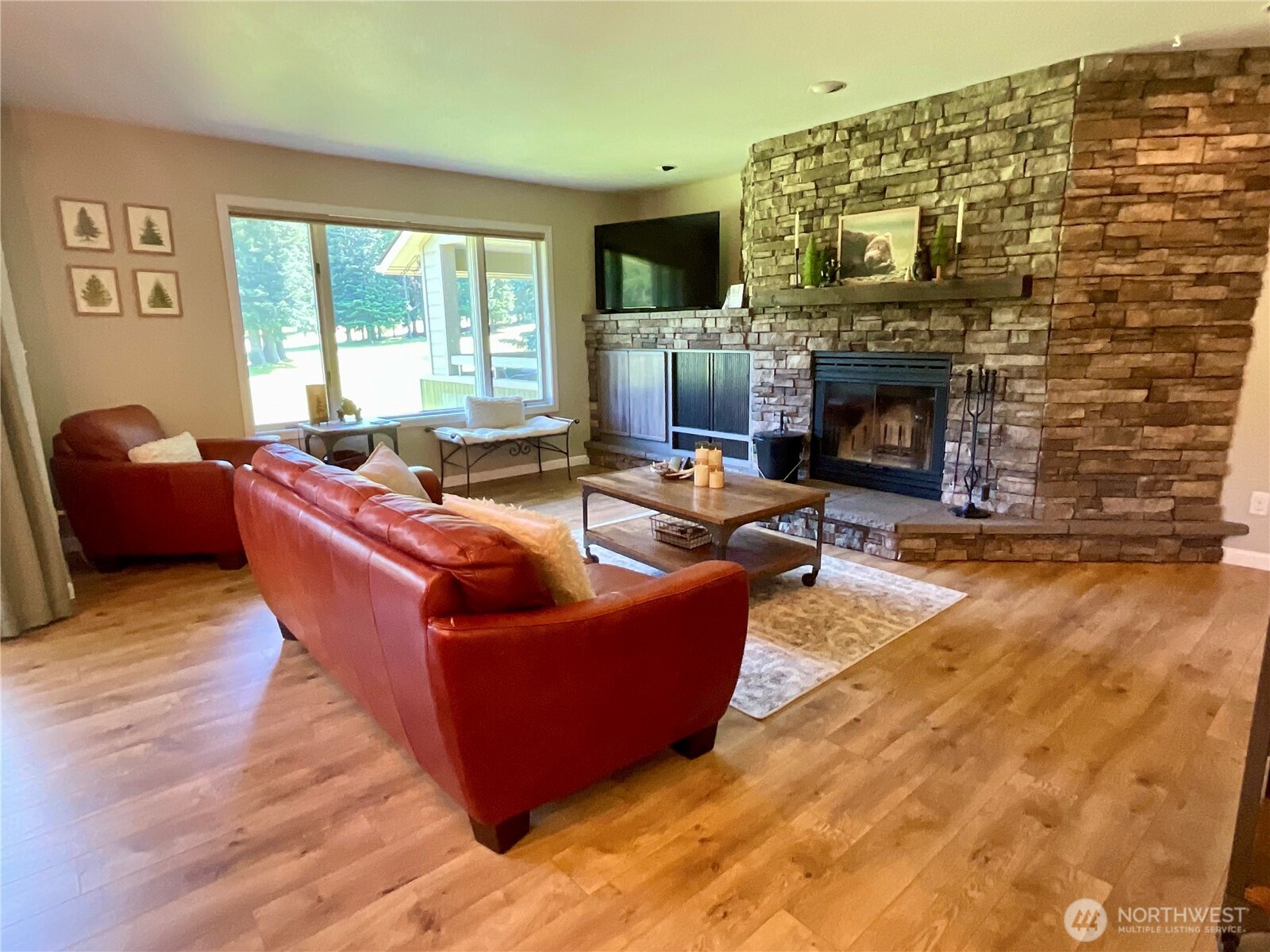 20795 Kahler Drive E7 Property Photo 2