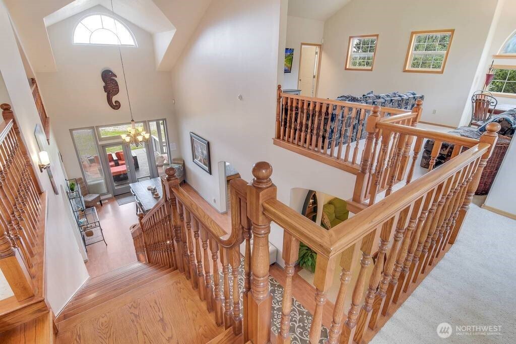 23309 J Place Property Photo 5