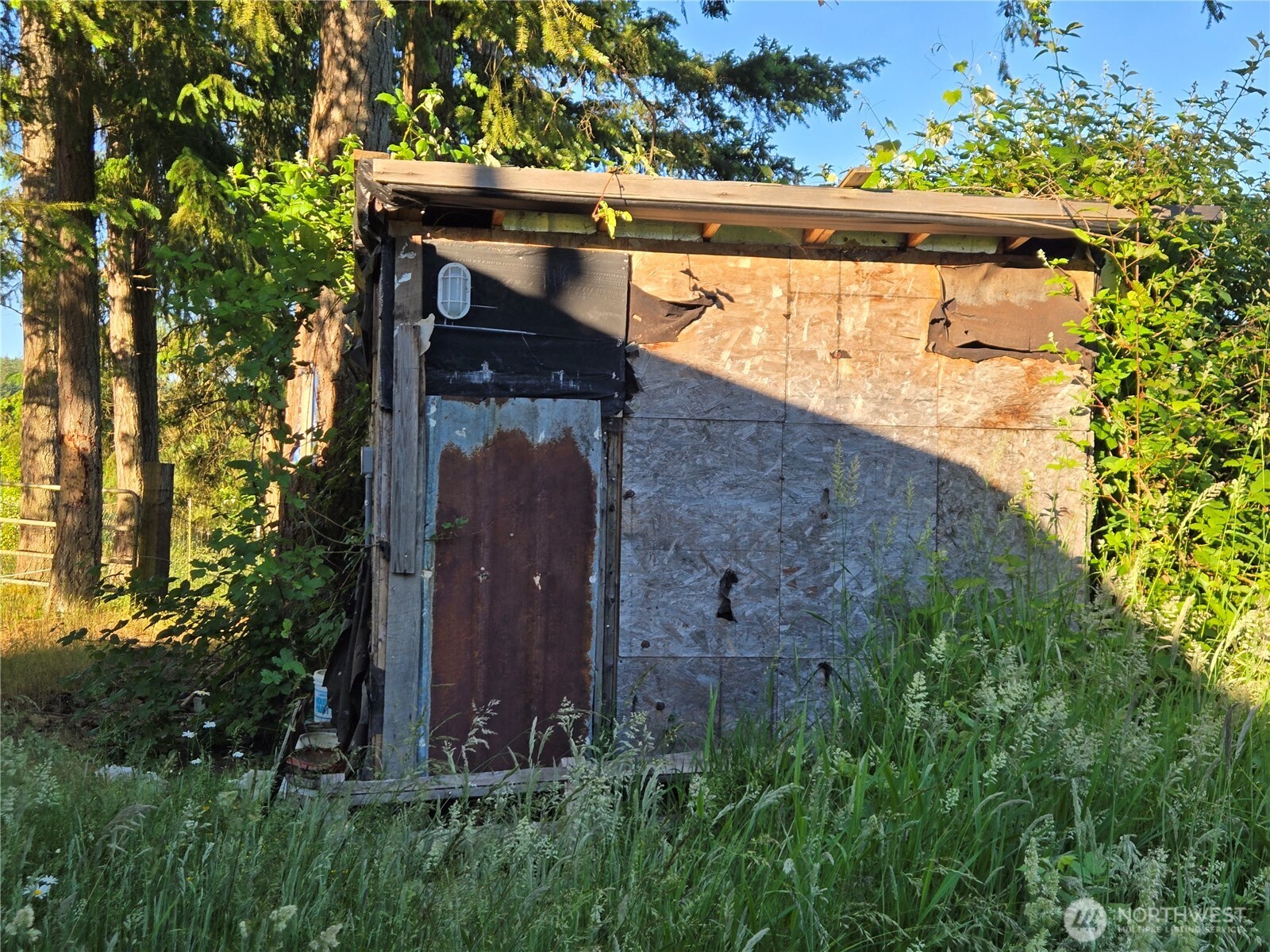 5347 216th Avenue Property Photo 9