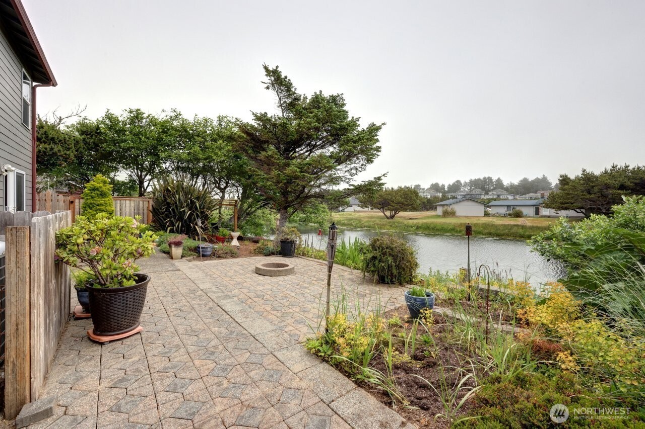 32500 G St Property Photo 8