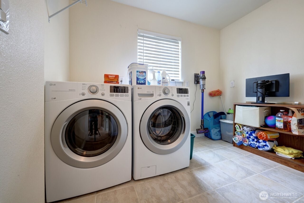 32500 G St Property Photo 21